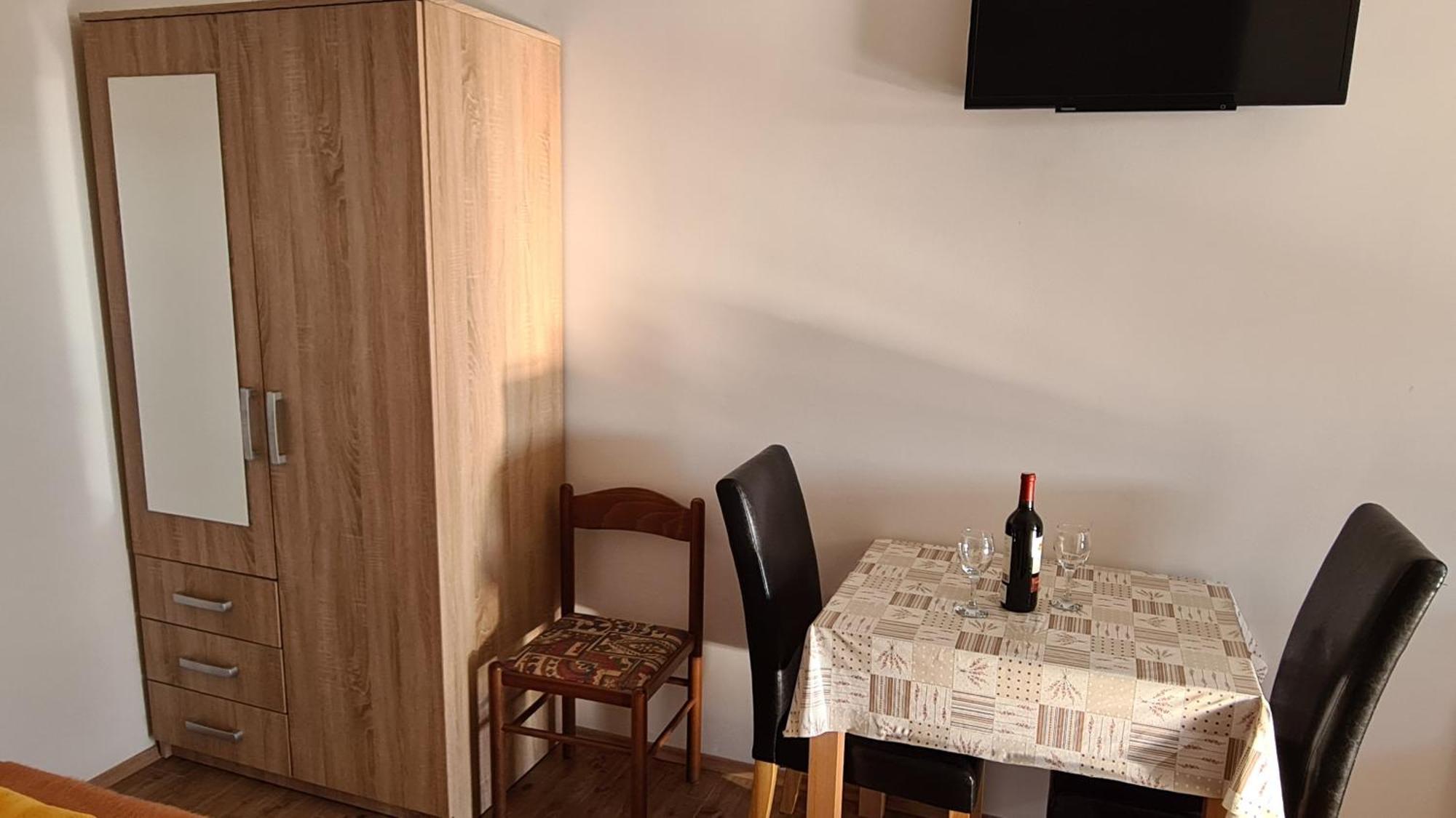Apartments Kust Млини Номер фото