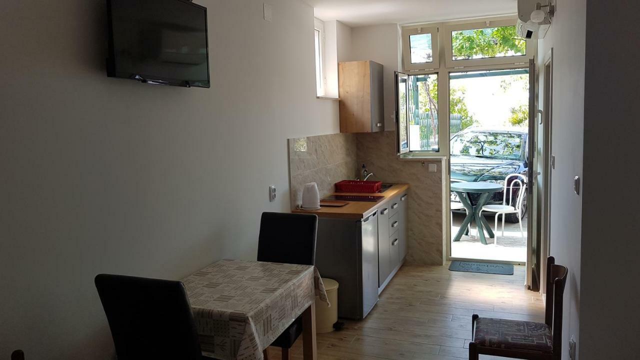 Apartments Kust Млини Экстерьер фото